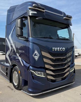 Trattore stradale iveco S-way 570 euro 6 full opti