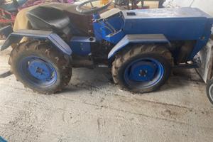 Macchina agricola-moto