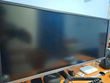 Monitor Samsung 34 pollici Ultrawide