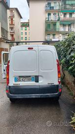 RENAULT Kangoo - 2007 - Benzina