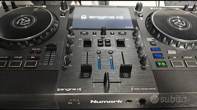 Consolle DJ Numark Mixstream Pro Go