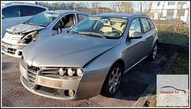 ALFA ROMEO 159 Sportwagon per ricambi