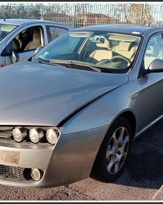 ALFA ROMEO 159 Sportwagon per ricambi