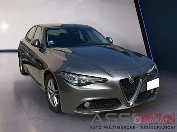 Alfa Romeo Giulia 2.2 Turbo AT8 150CV Business