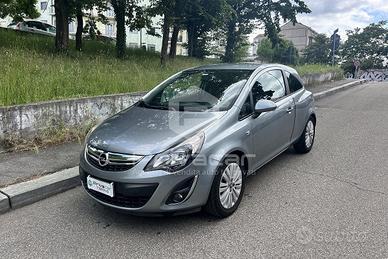 OPEL Corsa 1.2 3 porte Edition