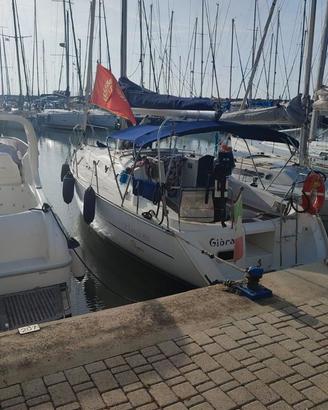Oceanis Clipper 323