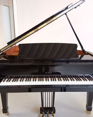 Pianoforte a coda PETROF 160