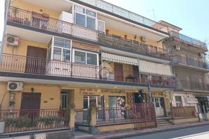 ATTICO A GIARDINI NAXOS