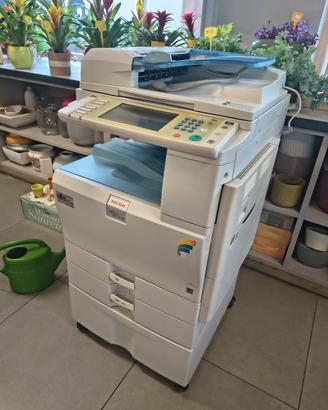 ricoh aficio mp c2551
