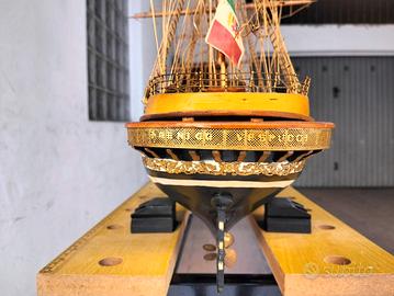 Modello Nave scuola Amerigo Vespucci