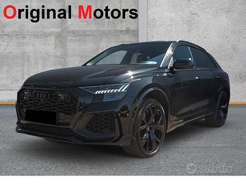 Audi Q8 RS TFSI V8 quattro tiptronic