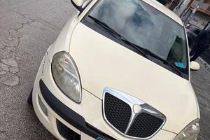 Lancia ypsilon come un gioiello 1.3 multijet