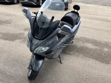 X9 Evolution Piaggio X9 500cc 2003 Piaggio X9 500 2003 Moto E