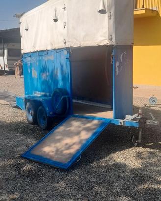 trailer trasporto cavalli