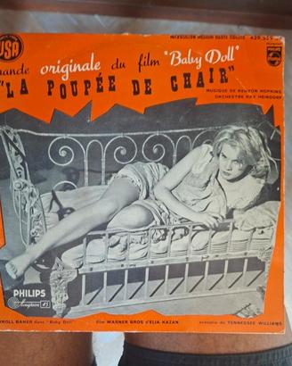 Raro vinile 45 giri vintage "La Poupée de Chair"