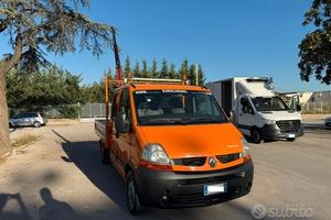 Renault master 2.3 dci doppia cab + gru e cass