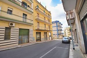 Appartamento a Putignano, via Piave, 4 locali