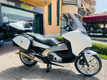 HONDA Integra 700 TUTTO INCLUSO ANCHE PASSAGGIO!