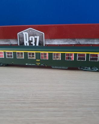 Carrozza USI 1a classe R37 art. 42519B