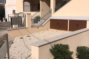 Arzachena posto auto in centro