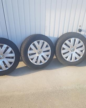 Cerchi R15 Volkswagen usati con gomme invernali 