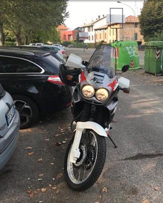 Honda Africa Twin XRV750