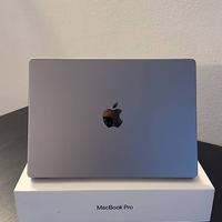 MacBook Pro M1 Max - 14 Pollici, 32 GB RAM, 2TB HD