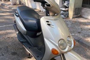 overro 100 YAMAHA anni (2000)