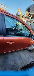 NISSAN NOTE 2008 - PORTA ANTERIORE DESTRO