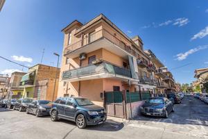 3 LOCALI A GUIDONIA MONTECELIO