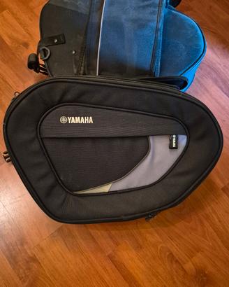 Borsa laterali yamaha MT07 MAI USATE originali