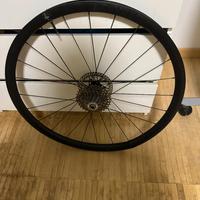 RUOTA SHIMANO MICHE CARBON GRAFF ROTTA!