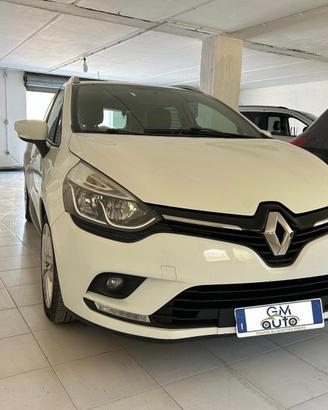 Renault Clio dCi 8V 75 CV 5 porte Moschino Intens