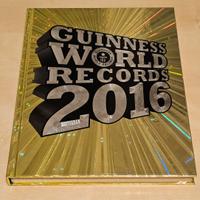 Libri Guinness World Records 2016