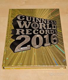 Libri Guinness World Records 2016