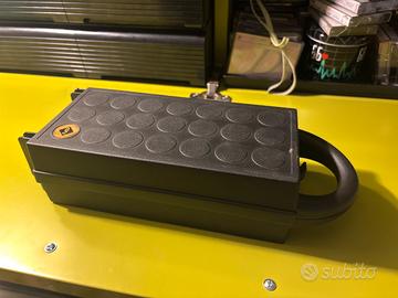 Valigetta porta Musicassette con 12 slot - vintage