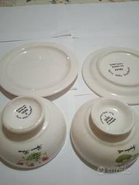 Piattini e ciotole Santucci Deruta 1990