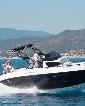 Ranieri International NEXT 255 LX + Honda 250 V6
