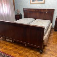 Camera da letto completa in legno massello