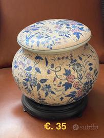 Vaso decorativo in ceramica 