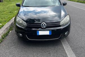 Volkswagen Golf 1.4 122 CV 2011 automatica