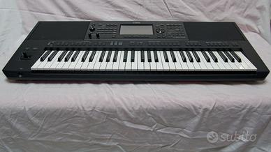 Tastiera arranger YAMAHA PSR-sx700