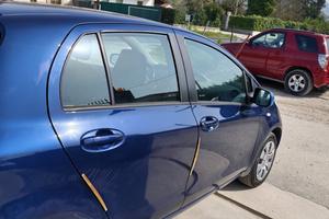 Toyota Yaris 1.0 5 porte Sol km 129 mila certifica