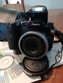 FUJIFILM S 5000 CAMERA DIGITALE