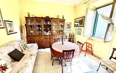 LUMINOSO BILOCALE AL PRIMO PIANO