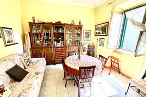 LUMINOSO BILOCALE AL PRIMO PIANO