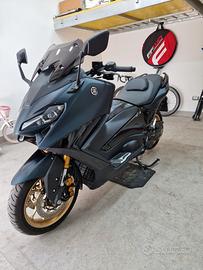 Yamaha T Max 560 - 2022