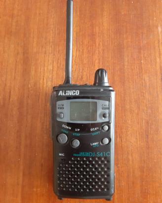 Walkie Talkie LPD Alinco DJ-S41 C