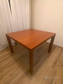 Tavolo in teak, 120x120cm apribile a 180x120cm
