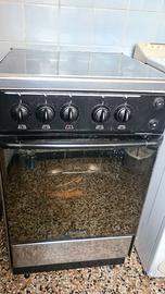 Forno elettrico con fornelli